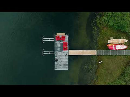 Docked Pontoon Docking System